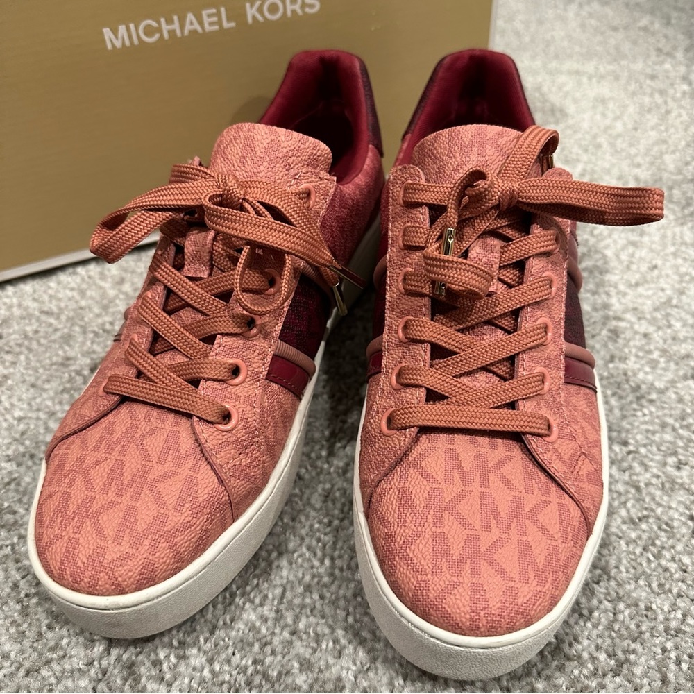 MK Poppy Stripe Lace Up, PINK, US 6